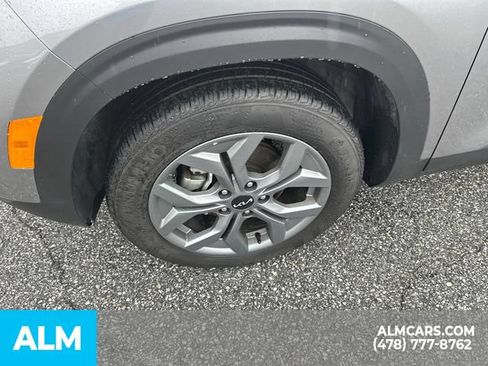 Used 2026 Kia Seltos LX FWD image 10