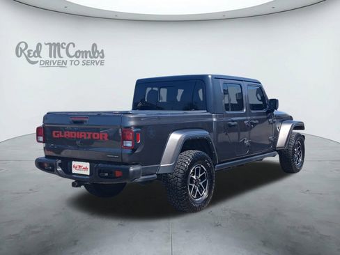 Used 2021 Jeep Gladiator Sport image 5