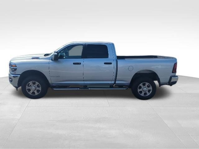 Used 2026 RAM 2500 Big Horn AWD/4WD image 10