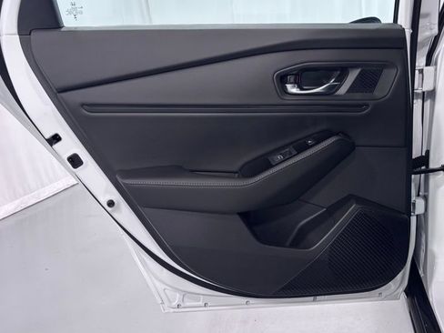 Used 2023 Honda Accord Touring image 23