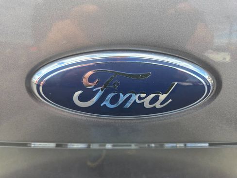 Used 2011 Ford Focus SE image 11