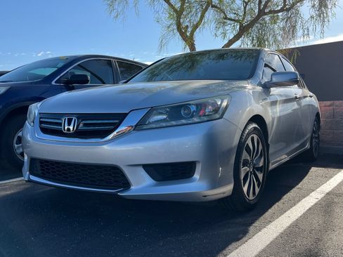 Used 2014 Honda Accord EX-L image 2