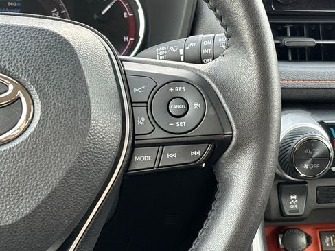 Used 2024 Toyota RAV4 Adventure image 18