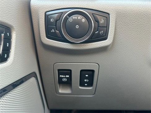 Used 2018 Ford F150 Lariat image 21