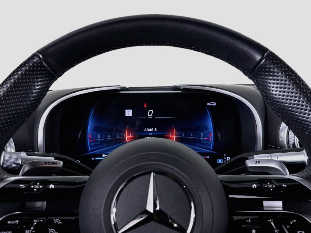Used 2023 Mercedes-Benz SL 55 AMG 4MATIC image 10