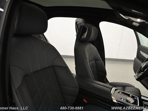 Used 2023 BMW 740i RWD image 25