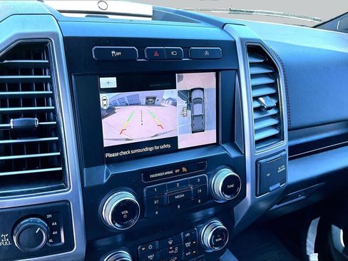 Used 2019 Ford F150 Platinum w/ Equipment Group 701A Luxury AWD/4WD image 32