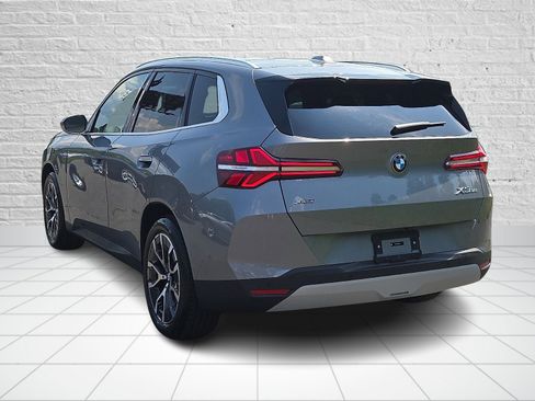 Used 2025 BMW X3 xDrive30i w/ Premium Package image 3