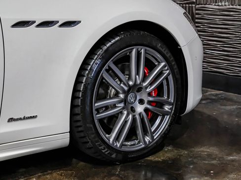 Used 2018 Maserati Ghibli S GranLusso AWD/4WD image 63