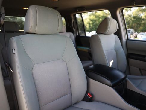 Used 2011 Honda Pilot EX image 16