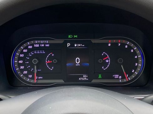 Used 2023 Hyundai Santa Cruz SEL AWD/4WD image 11