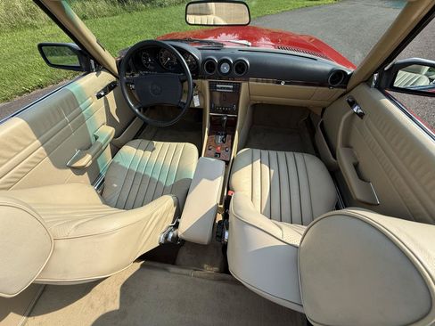 Used 1988 Mercedes-Benz 560 SL image 44
