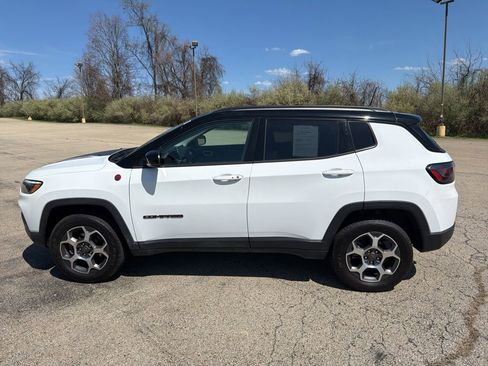 Used 2022 Jeep Compass Trailhawk w/ Trailhawk Elite Group image 6