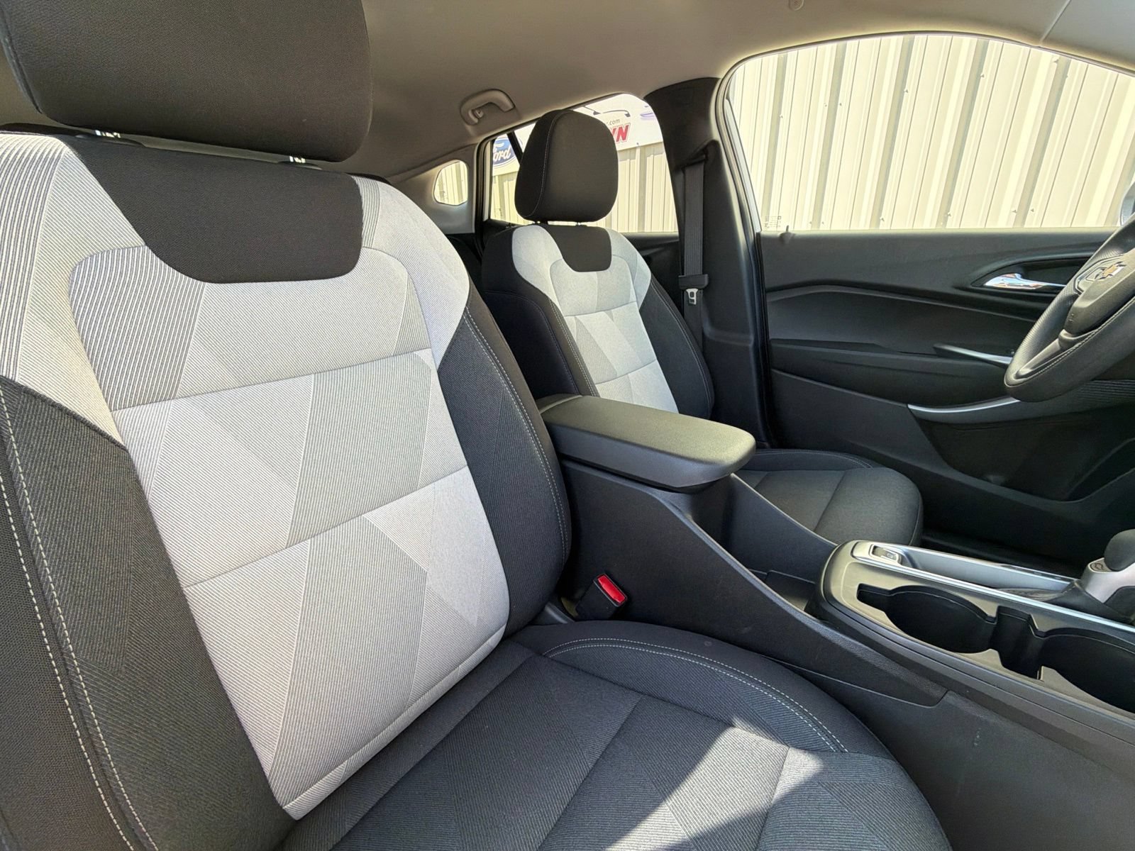 Used 2026 Chevrolet Trax LS FWD image 8