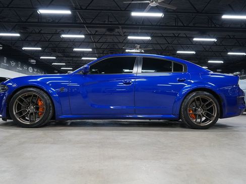 Used 2022 Dodge Charger SRT Hellcat RWD image 2