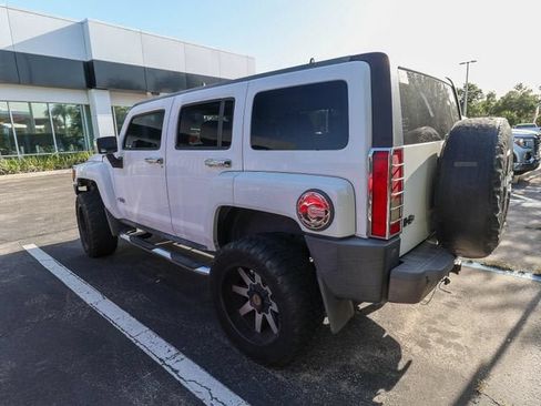 Used 2006 HUMMER H3 AWD/4WD image 3