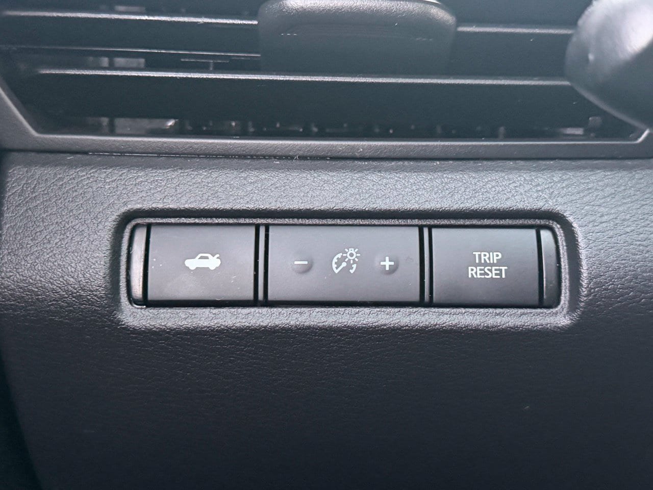 Certified 2024 Nissan Altima 2.5 SV AWD/4WD image 20