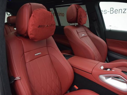 New 2026 Mercedes-Benz GLS 63 AMG 4MATIC image 15