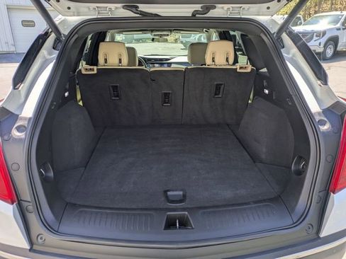Used 2019 Cadillac XT5 AWD image 32