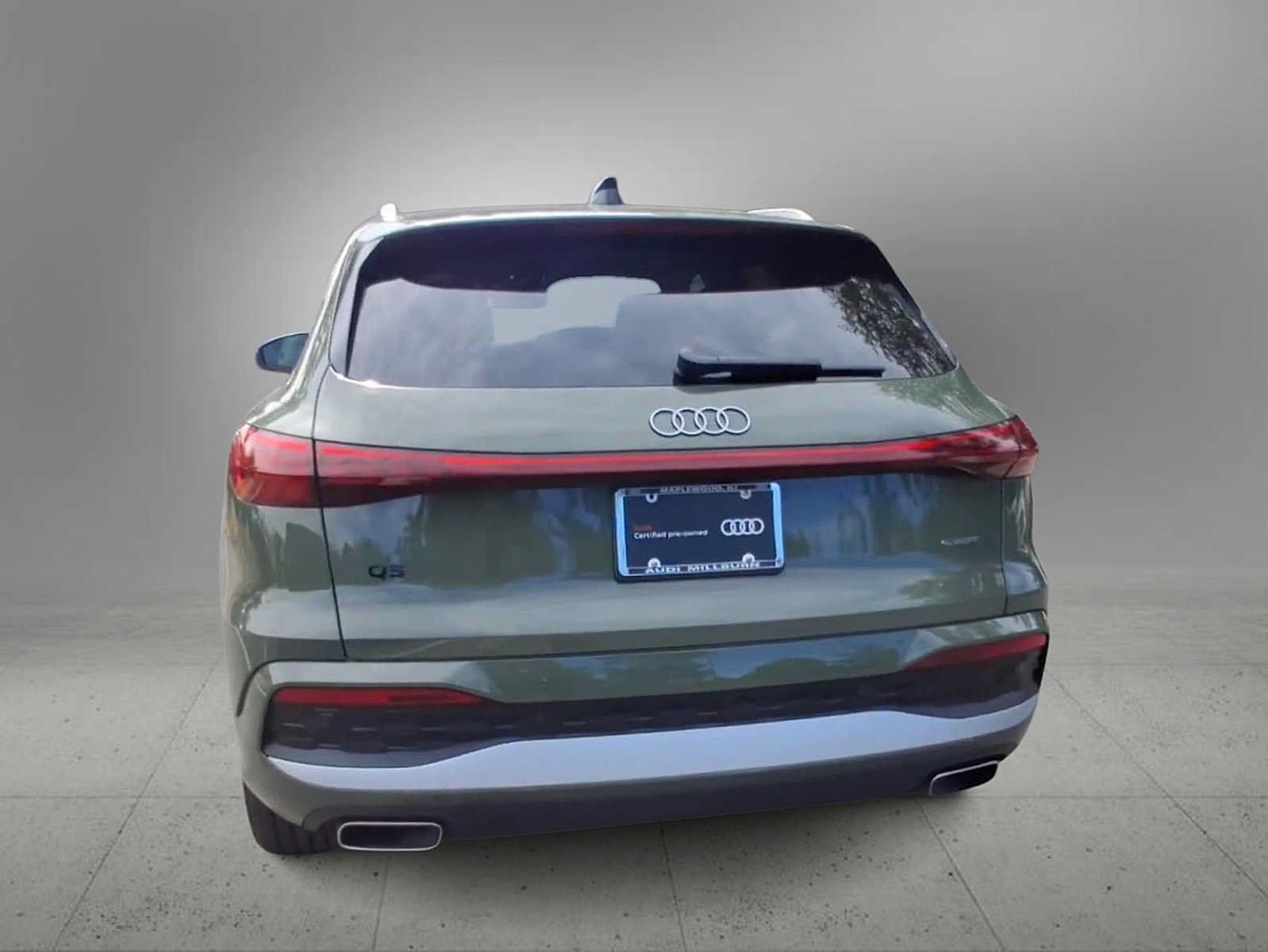 Used 2025 Audi Q5 Premium w/ Convenience Package AWD/4WD image 7