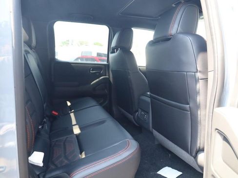 New 2026 Nissan Frontier PRO-4X w/ Pro Premium Package AWD/4WD image 21