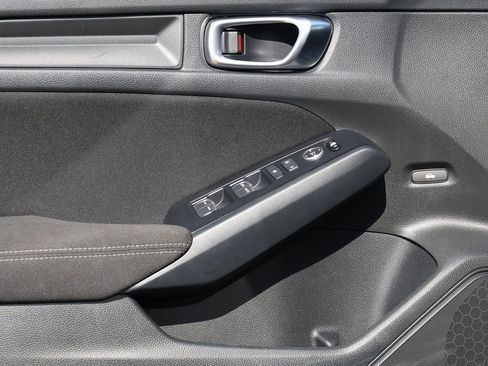 Used 2023 Honda Civic Sport image 24