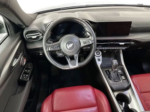 Used 2024 Dodge Hornet R/T Plus w/ Tech Pack Plus w/o Parking image 11