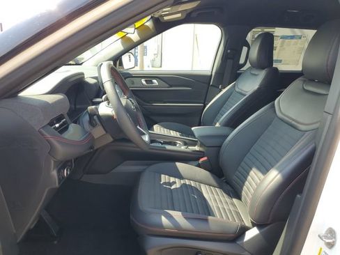 New 2026 Ford Explorer ST-Line AWD/4WD image 14