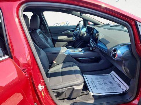 Used 2024 Chevrolet Equinox EV LT image 13