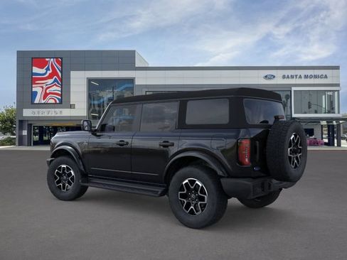 New 2026 Ford Bronco Outer Banks AWD/4WD image 4