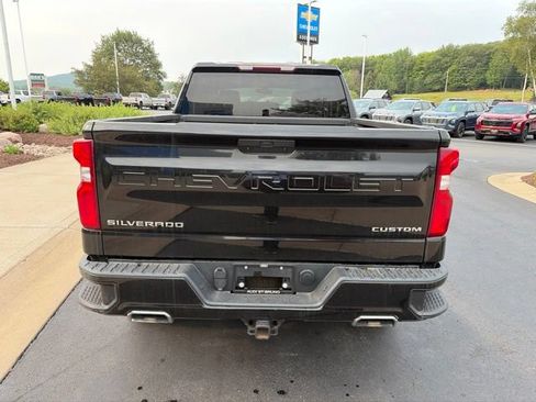 Used 2021 Chevrolet Silverado 1500 Custom Trail Boss AWD/4WD image 5