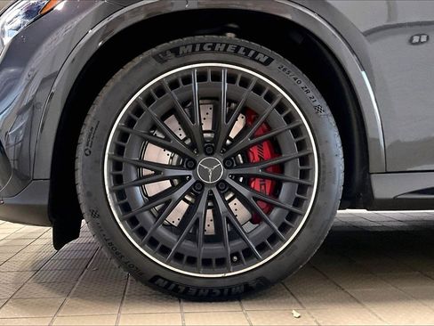 Used 2025 Mercedes-Benz GLC 63 AMG S image 32