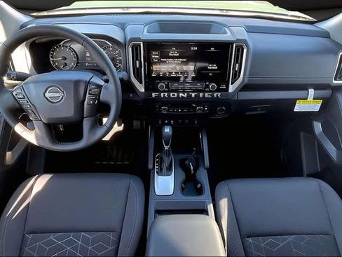 New 2026 Nissan Frontier SV RWD image 5