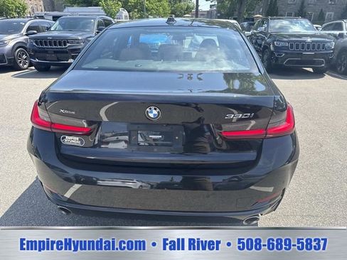 Used 2023 BMW 330i xDrive Sedan w/ Driving Assistance Package AWD/4WD image 4