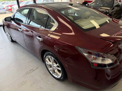 Used 2012 Nissan Maxima 3.5 SV w/ Premium Pkg FWD image 5