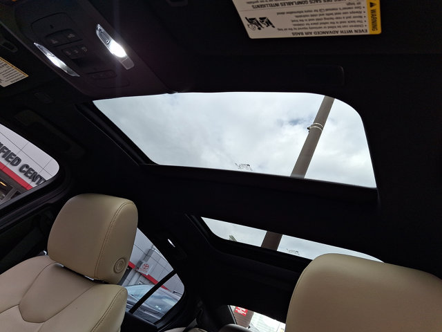 Used 2022 Cadillac CT5 Luxury w/ Sun And Sound Package AWD/4WD image 14
