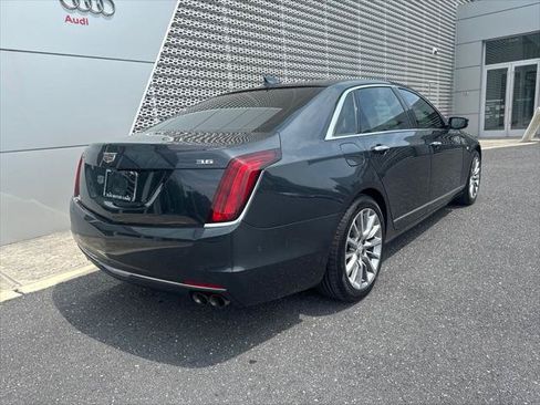 Used 2018 Cadillac CT6 Luxury AWD/4WD image 3