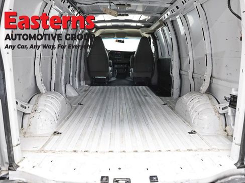 Used 2023 Chevrolet Express 2500 Extended w/ Driver Convenience Package RWD image 9