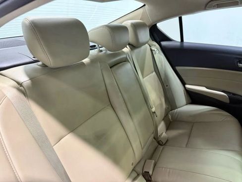 Used 2017 Acura ILX 2.4L image 27