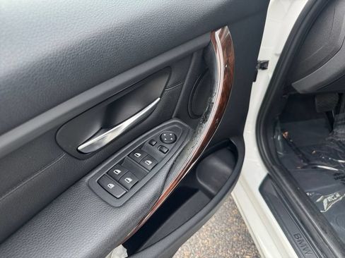 Used 2014 BMW 328i xDrive Sedan AWD/4WD image 24