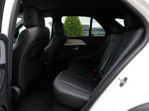 Used 2025 Mercedes-Benz GLE 350 4MATIC image 18