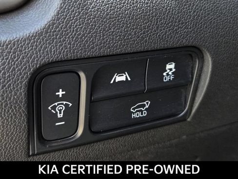 Certified 2023 Kia Sorento SX AWD/4WD image 22