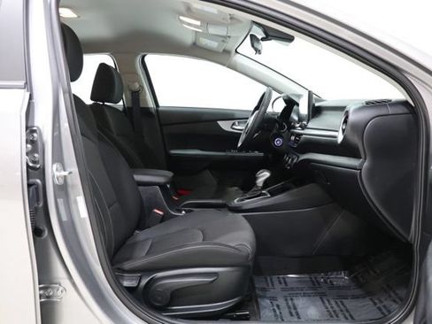 Used 2024 Kia Forte LXS FWD image 32