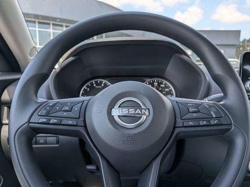 Certified 2025 Nissan Sentra S image 24