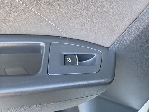 Used 2022 Volkswagen Atlas SEL image 28