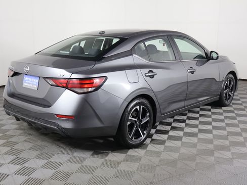 Used 2024 Nissan Sentra SV image 6