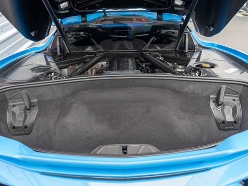 Used 2023 Chevrolet Corvette Stingray Coupe w/ Z51 Performance Package RWD image 28