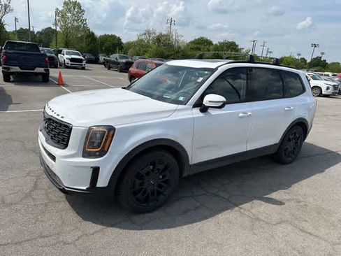 Used 2022 Kia Telluride SX w/ SX Prestige Package AWD/4WD image 12