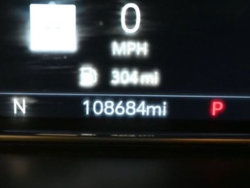 Used 2021 GMC Sierra 1500 Denali w/ Denali Ultimate Package AWD/4WD image 4