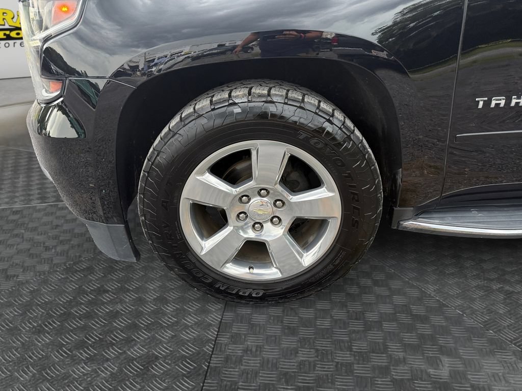 Used 2020 Chevrolet Tahoe Premier w/ Max Trailering Package AWD/4WD image 14